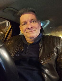 Er 65 sucht Sie Raum Frankfurt Main + 50km - Frankfurt (Main)