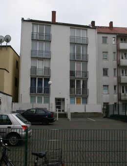 2 Zimmer Wohnung mit Einbauküche in Bremerhaven - Bremerhaven