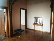 bel étage - sehr stilvolle Altbauwohnung im OG einer Jugendstilvilla mit fairen Heizkosten v. Privat - Quedlinburg