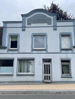 Sanierungsbedürftiges Ein- bis Zweifamilienhaus in Reinfeld - Provisionsfrei! - Reinfeld (Holstein)