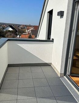 *PFIFFIGE DACHWOHNUNG* - die ideale Wohnung für Single oder Pärchen - Seligenstadt