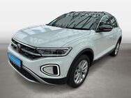 VW T-Roc, 1.0 TSI Style, Jahr 2023 - Groß Gerau