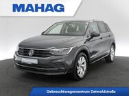 VW Tiguan, 2.0 TDI MOVE, Jahr 2023 - München