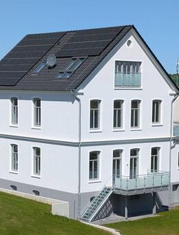 Stilvolles Wohnen in kernsanierter Stadt-Villa! -Hunteblick und Altbaucharme inklusive- - Elsfleth