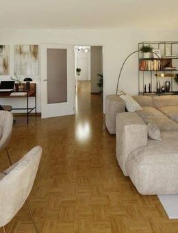 Exklusive 3-Zimmer-Dachterrassenwohnung mit zusätzlicher Loggia in Gersthofen - Gersthofen