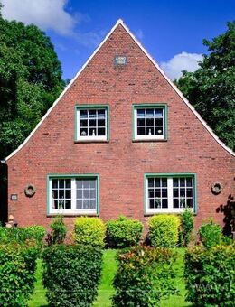 Großzügiges Wohnhaus im Warftdorf Midlum - Jemgum