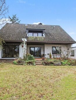 Großzügiges Einfamilienhaus mit Einliegerwohnung - zentral in Nortorf - Nortorf (Landkreis Rendsburg-Eckernförde)