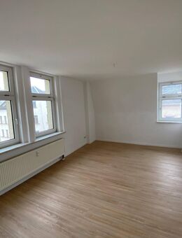 Sonnige 2-Raum-Wohnung im Zentrum von Werdau - Werdau