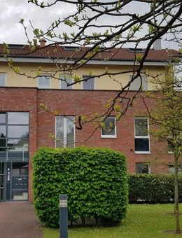 Luxus-Maisonette-Wohnung mit Penthouse-Charakter in erstklassiger Wohnlage direkt am Moerser Schlosspark - Moers