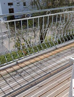 Schöne, helle 5 Zimmerwohnung mit EBK und Balkon - Amberg