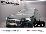 Audi Q8, 55 S line qu S-Sitze, Jahr 2023 - Hofheim (Taunus)