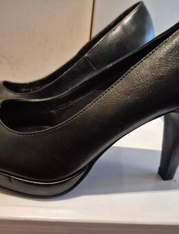 Schwarze Pumps Schuhe High Heels herls - Ilmenau