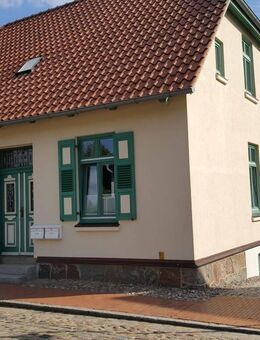 Zweifamilienhaus mit insgesamt 5 Zimmern im Zentrum Zarrentin´s - Zarrentin (Schaalsee)