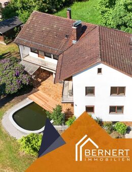Einfamilienhaus mit Einliegerwohnung, Garten und Schwimmteich, in Parknähe am Rande von Coburg - Sonnefeld