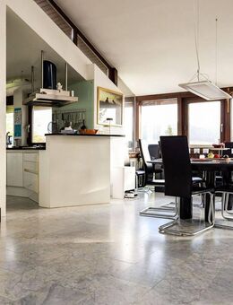Exklusive Villa mit Blick auf die Weinberge - Wohnen und Arbeiten in perfekter Harmonie - Beilstein (Baden-Württemberg)