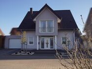 Großzügiges Einfamilienhaus mit Wintergarten und zwei Garagen im Oelder Osten! - Oelde
