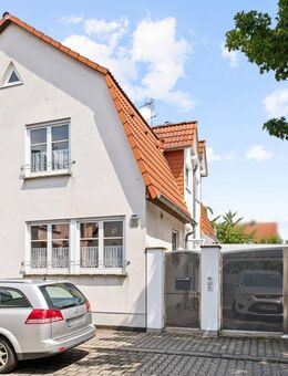 Attraktives Einfamilienhaus mit Garten in Rüsselsheim - Rüsselsheim