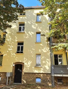 Idyllisch in Paunsdorf: 3,5-Raum-Wohnung mit Dachterrasse, Einbauküche, Bad mit Wanne & Dusche - Leipzig