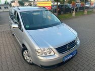 VW Touran 1.4 TSI Goal*NAVI*6.G*SHZ*KLIMAAT*PDC*TEM - Offenbach (Main)