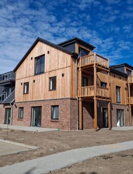 Zur Miete: Wohnen auf zwei Ebenen - großzügige Neubauwohnung mit Ostseeblick-Balkon - Dörphof