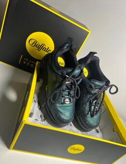 Buffalo Classic Metallic Grün - München