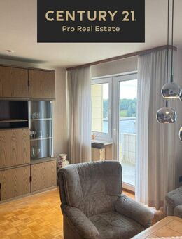 Bezugsfreie 4-Zimmer-Eigentumswohnung mit Balkon & 2 Stellplätzen in Passau - Passau