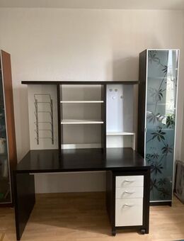 IKEA SCHREIBTISCH mit ANBAUELEMENT + ROLLCONTAINER + BÜCHERREGAL - Potsdam