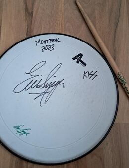 Eric Singer Drumhead and -Stick benutzt in Kanada - Langenargen
