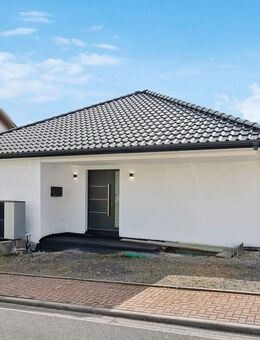 Modernes Einfamilienhaus in Feldrandlage - KfW 55 Standard - Baujahr 2022 - Runkel