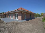 6576 - Nachhaltig leben, stilvoll wohnen - Energieeffizienter Neubau-Bungalow mit Garage - Edewecht
