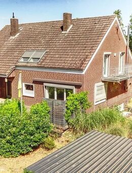 Uetze-Eltze: Familienfreundliches Wohnhaus mit viel Platz für gemeinsame Abenteuer! - Uetze
