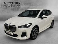 BMW 220 Active Tourer, M SPORT AUTOMATIK APPLE, Jahr 2023 - Krefeld