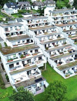 Bezugsfertige Eigentumswohnung mit großflächigem Balkon direkt am Sorpesee! - Sundern (Sauerland)