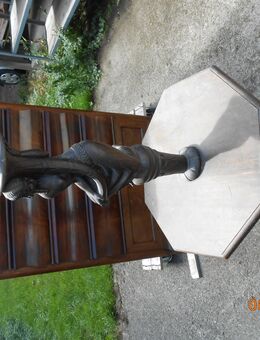 Tolle geschnitzte Frau - Stehlampe 160 cm - München Maxvorstadt
