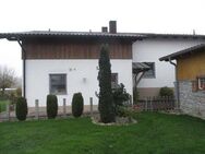 DHH mit Garage und großen Garten in Cham-Tasching zu Vermieten - Cham