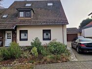 Sanierte Erdgeschosswohnung mit exklusiver Gartennutzung im 2-Familienhaus wartet auf Sie! - Hennef (Sieg)