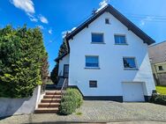 Einfamilienhaus mit Garage in 53562 St. Katharinen! - Sankt Katharinen (Neuwied)