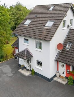 ZWEI WOHNEINHEITEN, EIN LEBENSTRAUM - EXKLUSIVES FAMILIENHAUS MIT EINLIEGERWOHNUNG - Hagen (Stadt der FernUniversität)