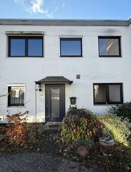 ***Provisionsfrei*** Gemütliches Wohnen für Groß und Klein: Reihenmittelhaus in schöner Lage! - Neustadt (Rübenberge)