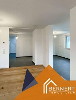 Stilvolles Wohnen in Coburg: Traumhafte 4-Zimmer-Wohnung mit Balkon! - Coburg