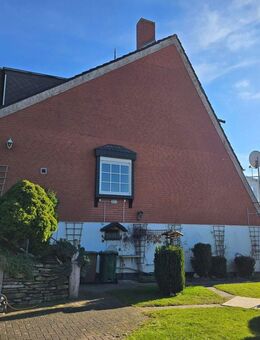 Attraktives Reihenendhaus in ruhiger Lage - Calden