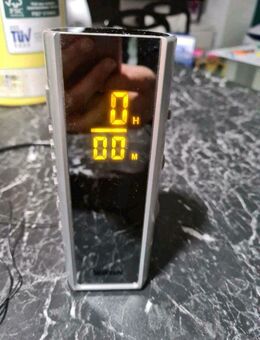 Uhr / Wecker mit Radio - Calden