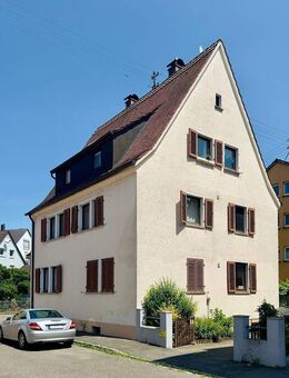 Dreifamilienhaus in begehrter Wohnlage von Friedrichshafen Stadtteil Hofen - Friedrichshafen