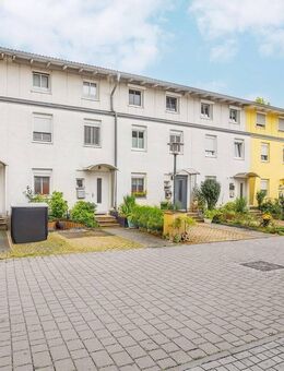 *** Attraktives Reihenhaus in Hönow *** - 5 Zimmer - vermietet - Hoppegarten