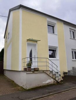 Reiheneckhaus mit Garten in Völklingen - Ludweiler. - Völklingen