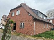 Sanierungsbedürftiges Mehrfamilienhaus mit Nebengebäude in Stolzenau - Stolzenau