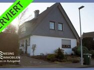 *** RESERVIERT *** Freistehendes Einfamilienhaus mit Garage in grüner Lage von OB-Sterkrade **provisionsfrei*** - Oberhausen