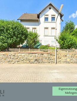 *RESERVIERT* Dieses charmante Zweifamilienhaus in Kierspe, bietet diverse Nutzungsmöglichkeiten! - Kierspe