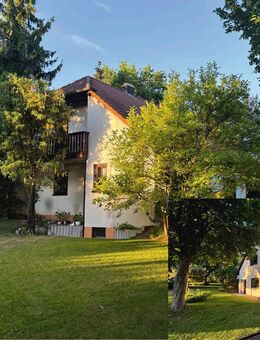 Wohnen und Arbeiten - 2 Immobilien im Grünen - Büchenbach