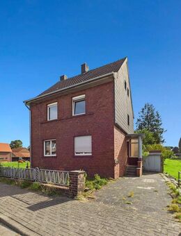 Freistehendes Einfamilienhaus mit Potential und großem Garten in Geilenkirchen-Lindern - Geilenkirchen
